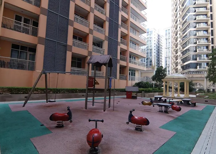 Casa Menuchah At Venice Luxury Residences With Access To Venice Mall, Near Bgc & Airport *