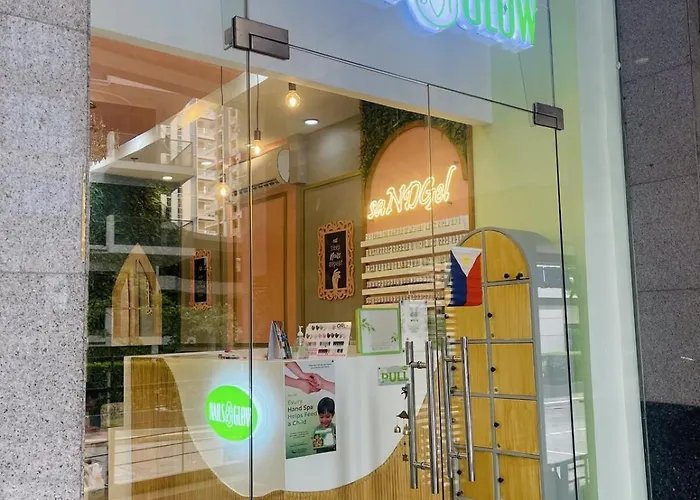 Casa Menuchah At Venice Luxury Residences With Access To Venice Mall, Near Bgc & Airport 아파트호텔